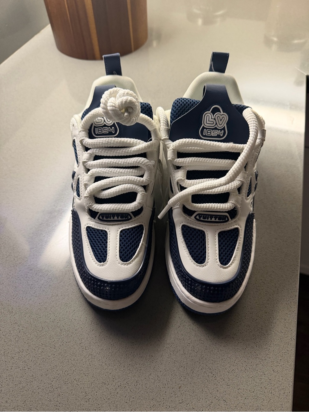 Navy blue lv skate